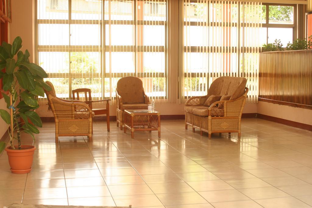 Hotel Brial Plaza 마나과 외부 사진